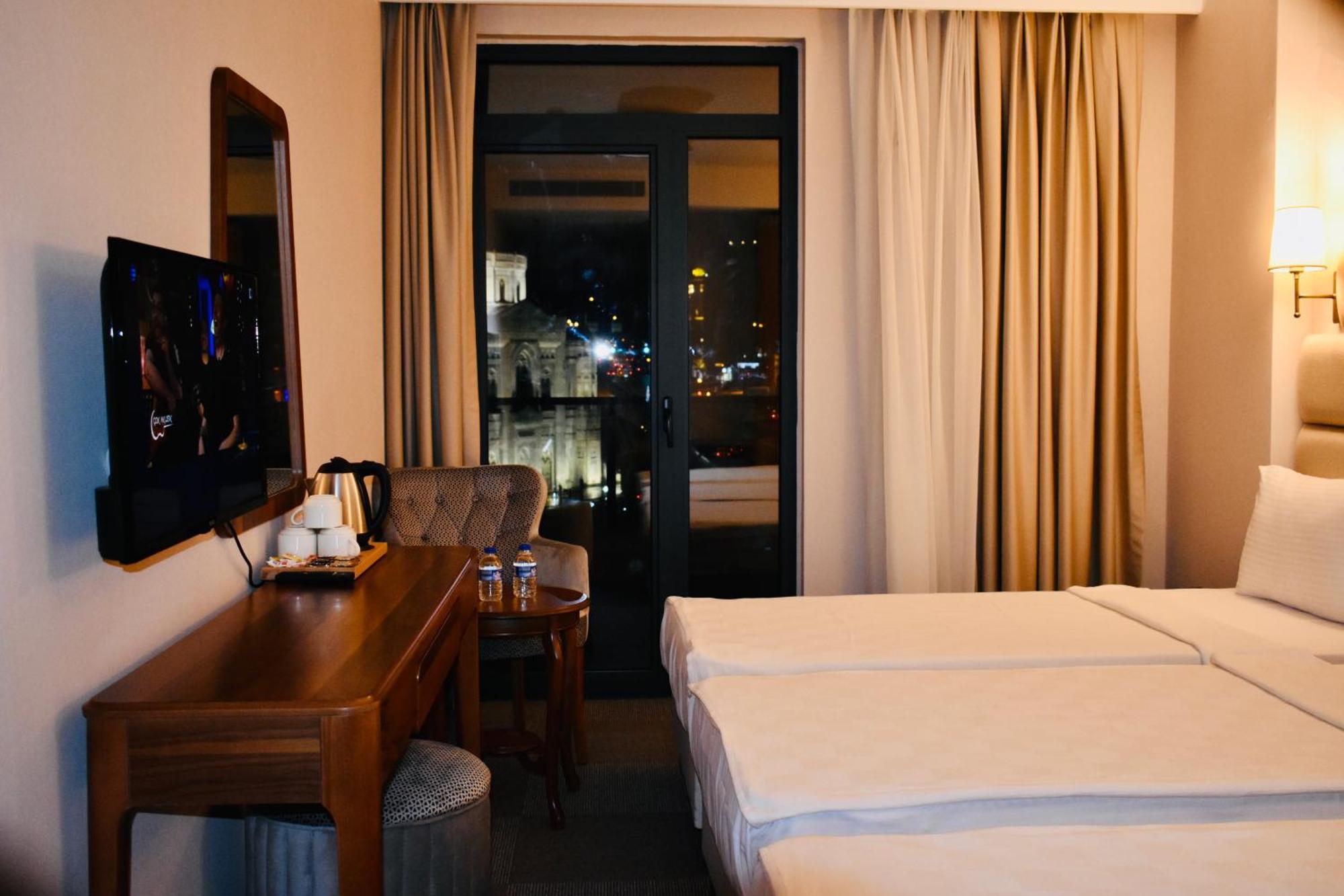 Istanbul Midpoint Hotel Εξωτερικό φωτογραφία